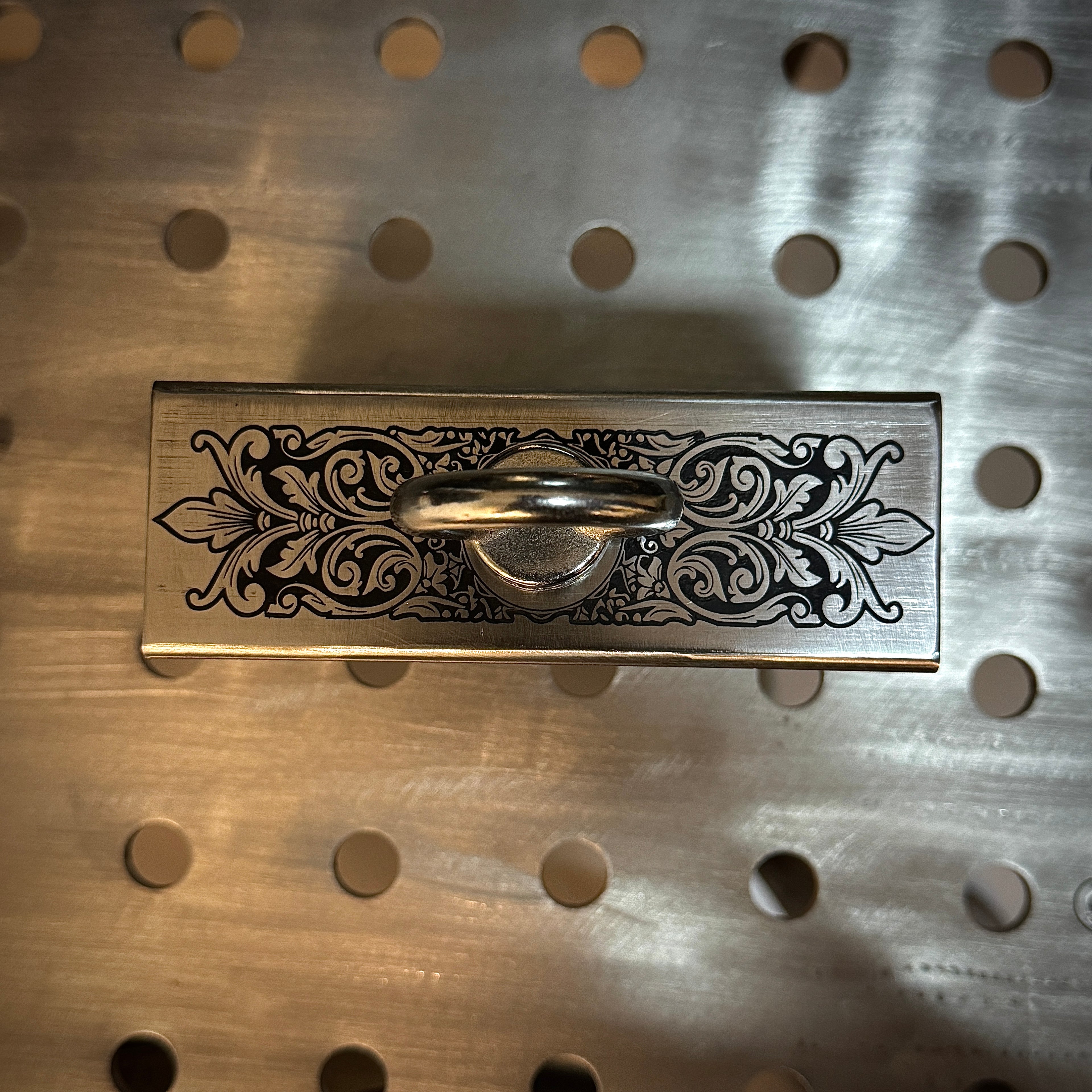 Deep Engraved Pinch Grip