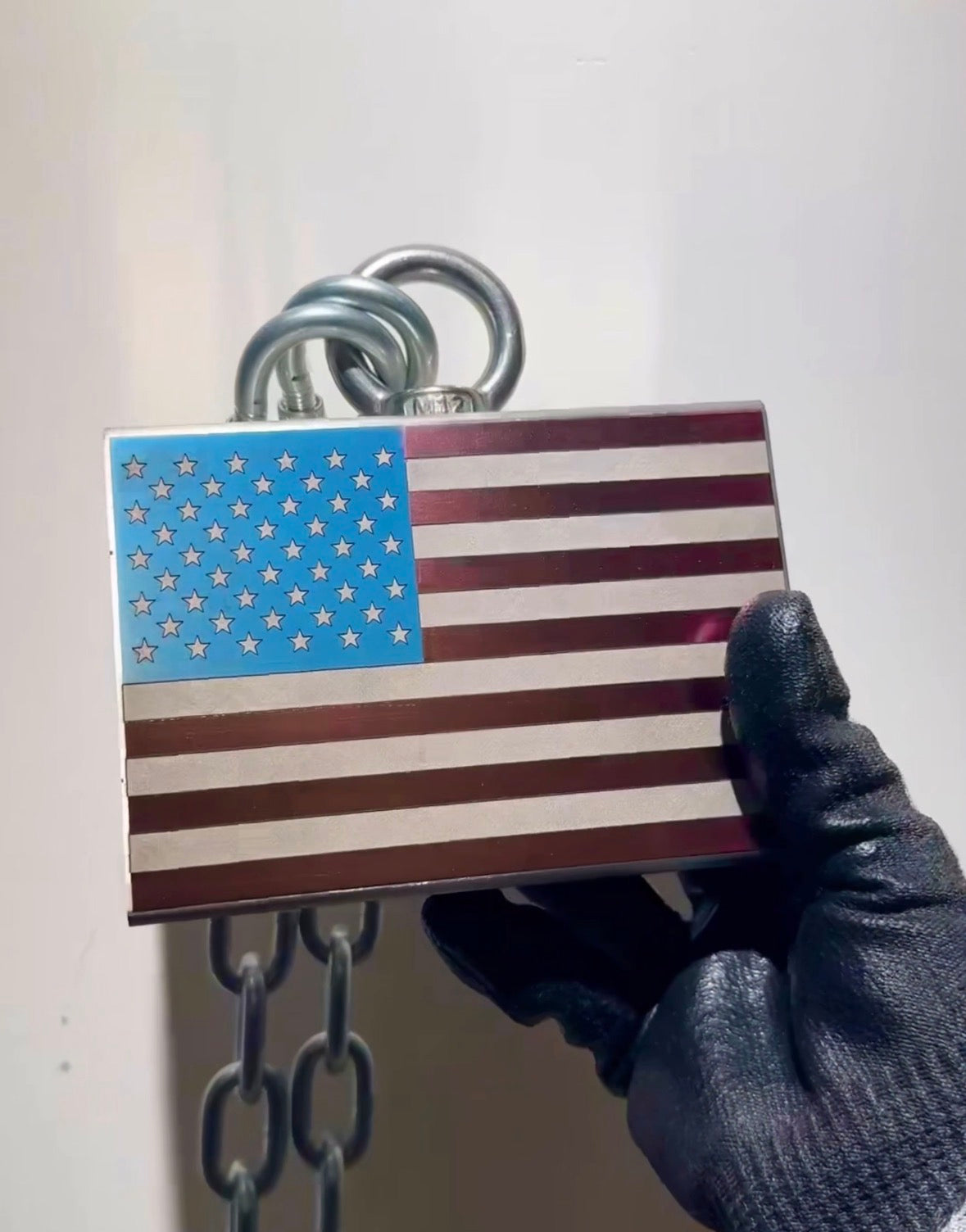 Deep Engraved Pinch Grip