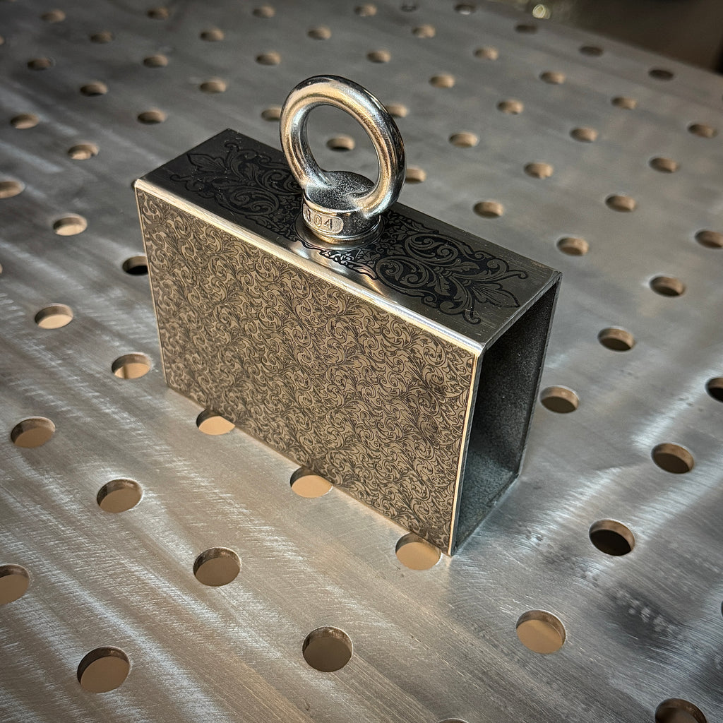 Deep Engraved Pinch Grip
